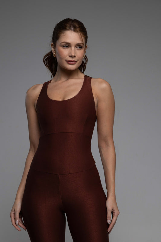 Macacao marrom com brilho sofisticado