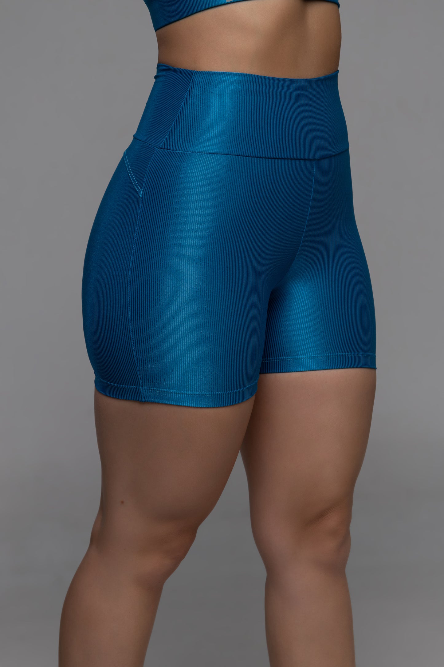 Short Wonder Lumière azul claro